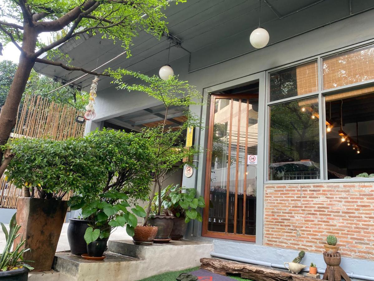 Nesuto Hostel Ramkamhaeng 52 Bangkok Luaran gambar