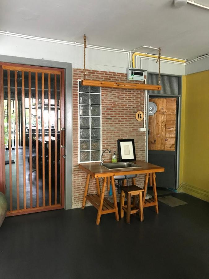 Nesuto Hostel Ramkamhaeng 52 Bangkok Luaran gambar